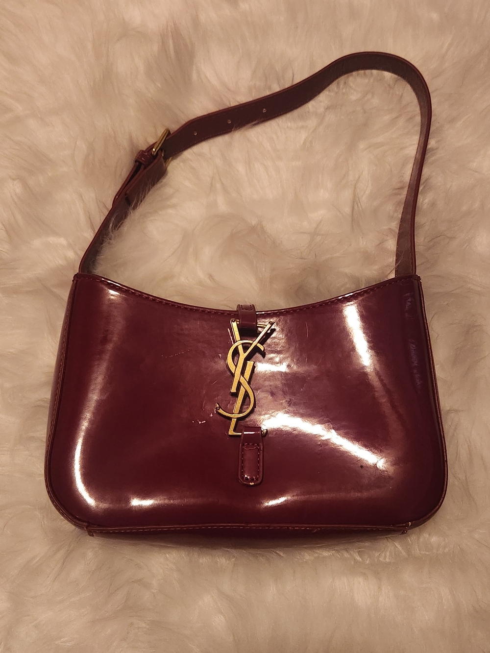 Saint Laurent Le 5 à 7 Patent Leather Hobo Burgundy Shoulder Bag